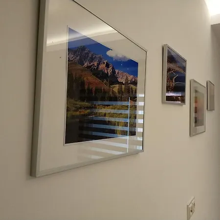 20 Cleopatra Select Apartment