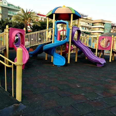 20 Cleopatra Select Apartment